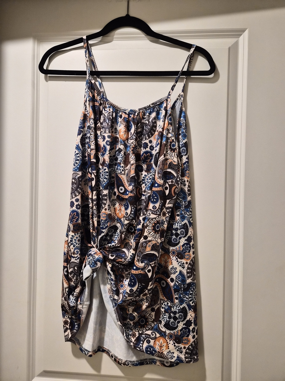 Spaghetti Strap Paisley Print Tank Top - Blue & Cream